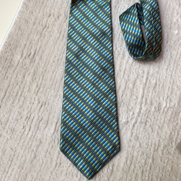 Geoffrey Bean Men’s Tie - Picture 6 of 6